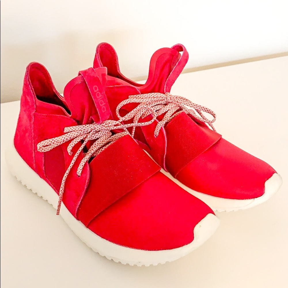 Adidas Originals | Tubular Defiant Pink Size 7.5